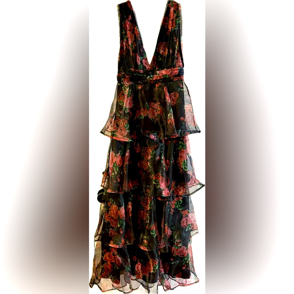 Lulu’s Garden Radiance tiered maxi dress